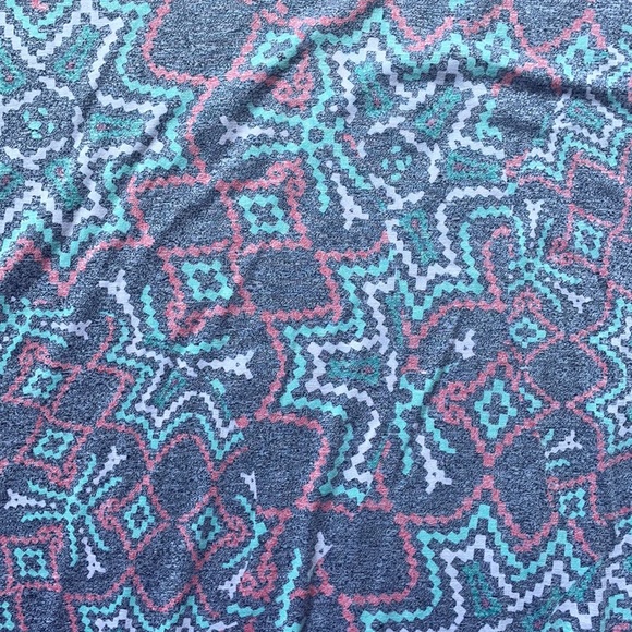 LuLaRoe Randy - Picture 3 of 3